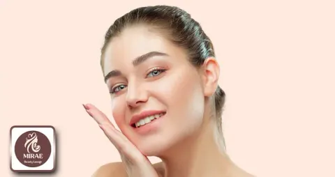جلسة التألق ( تنظيف بشرة + ديرمابن + ميزوثيرابي لنضارة وشد البشرة + توريد شفايف مجاناً )