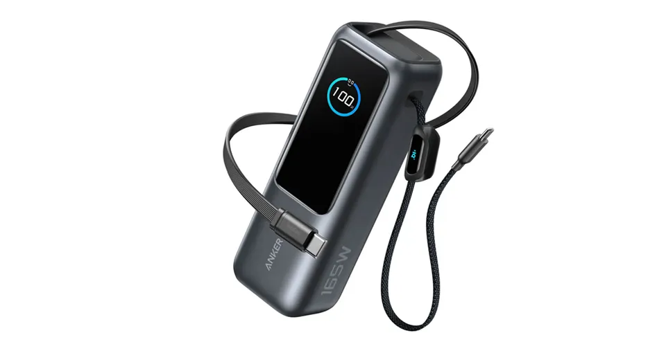 باور بانك بمنفذ USB ومنفذ Type-C بقدرة شحن سريع 165 واط مع سعة 25000 مللي أمبير مزود  بكابلين مدمجين من نوع Type-C – اللون: أسود من أنكر