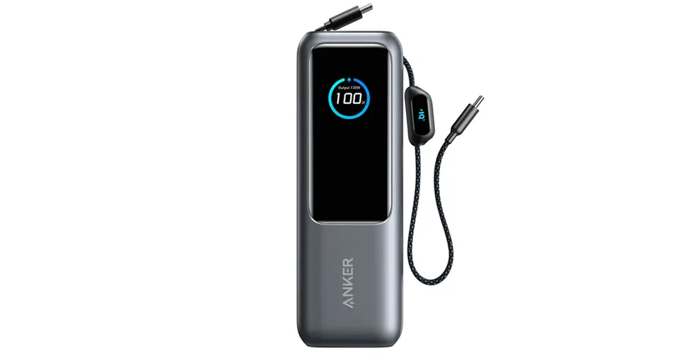 باور بانك بمنفذ USB ومنفذ Type-C بقدرة شحن سريع 165 واط مع سعة 25000 مللي أمبير مزود  بكابلين مدمجين من نوع Type-C – اللون: أسود من أنكر